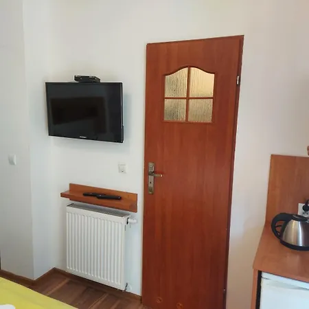 Z Lazienka Zwyciestwa Accommodatie bij particulieren *